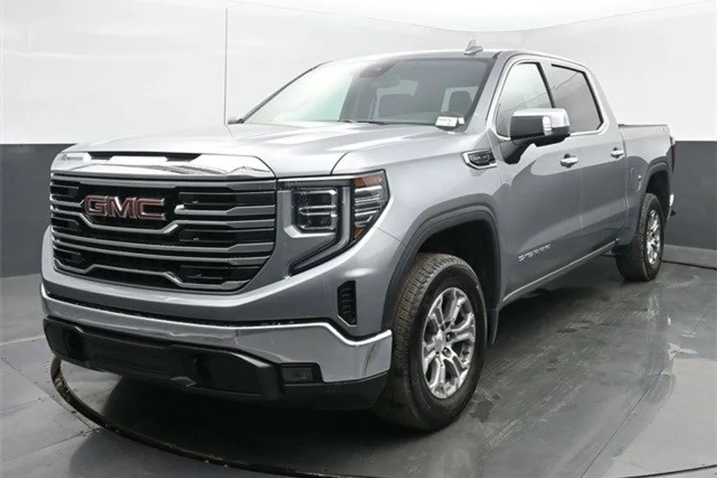 2024 Gmc Sierra 1500 SLT photo 1