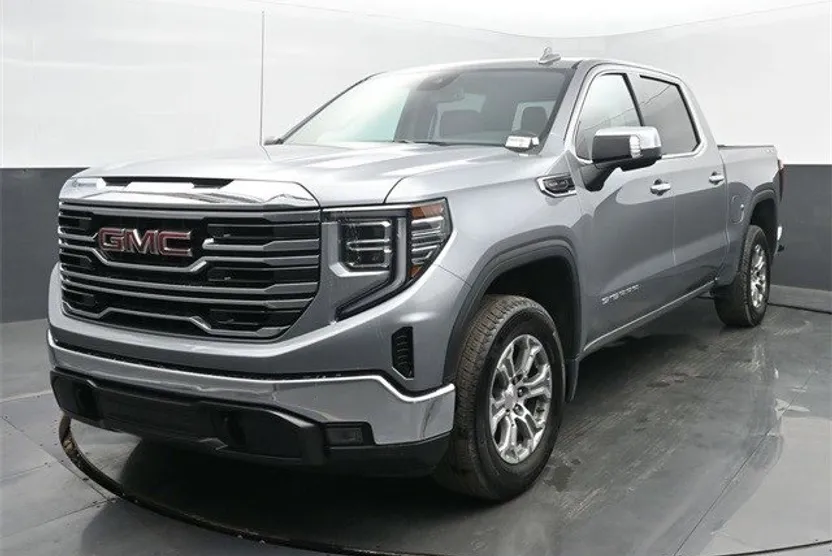 2024 Gmc Sierra 1500 SLT photo 1
