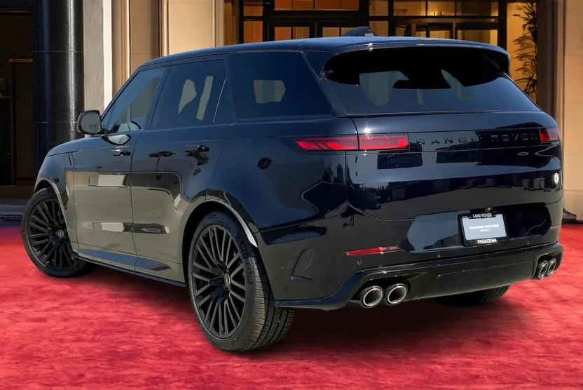 2025 Land Rover Range Rover Sport photo 1