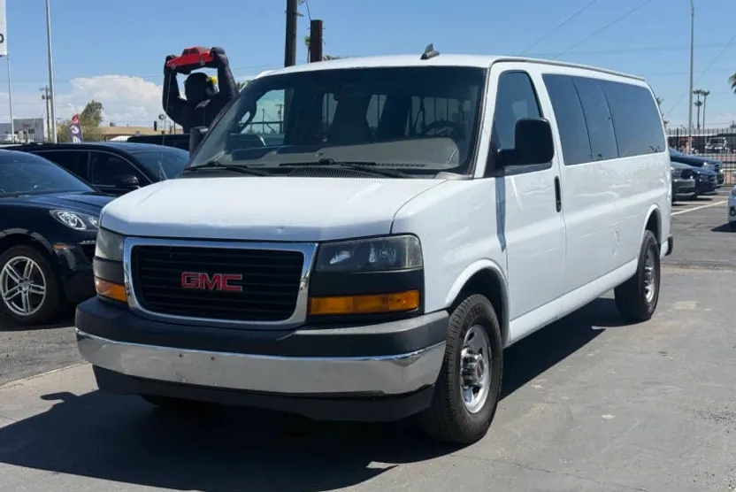 2018 Gmc Savana LT 3500 photo 1