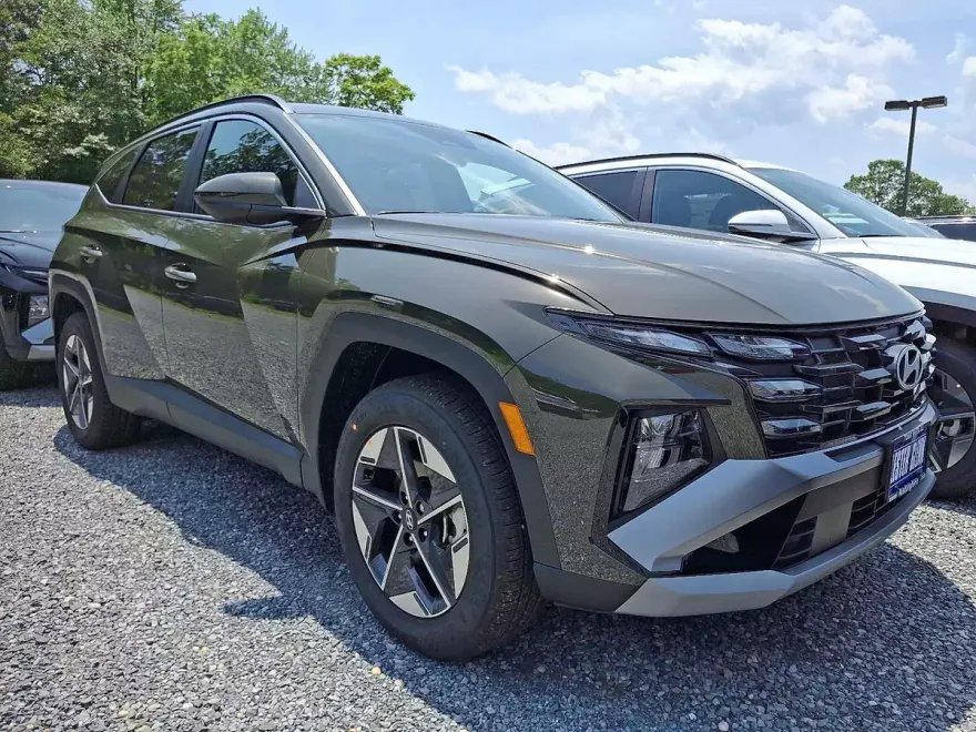 2025 Hyundai Tucson SEL photo 1