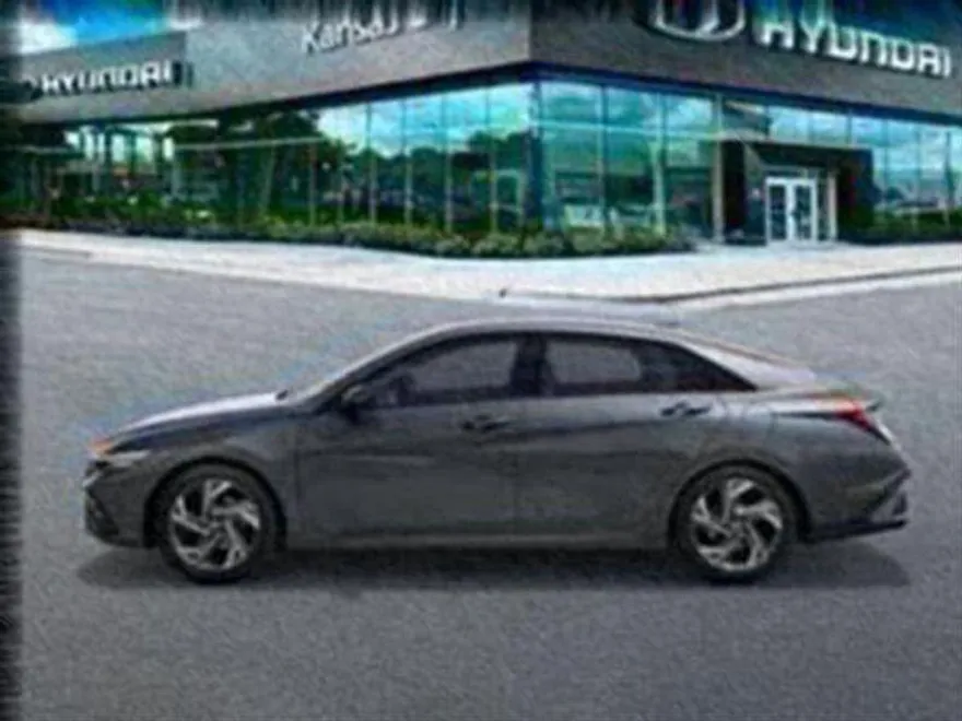 2025 Hyundai Elantra SEL Convenience photo 1
