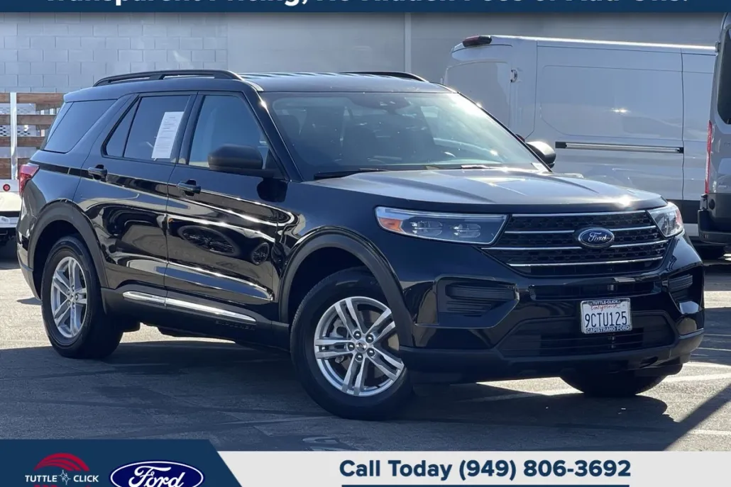 2022 Ford Explorer XLT photo 1