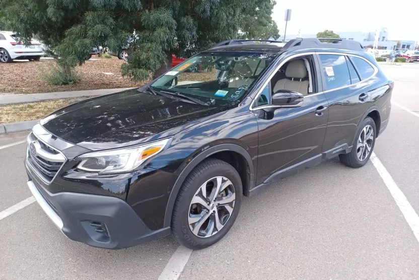 2022 Subaru Outback Limited photo 1