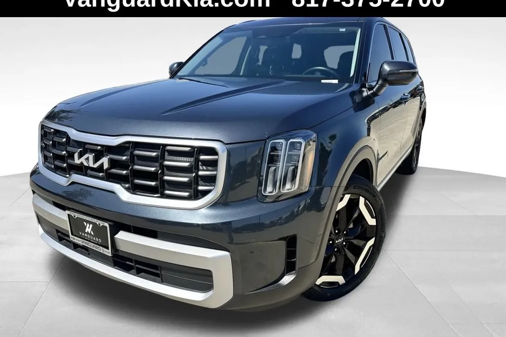 2023 Kia Telluride S photo 1