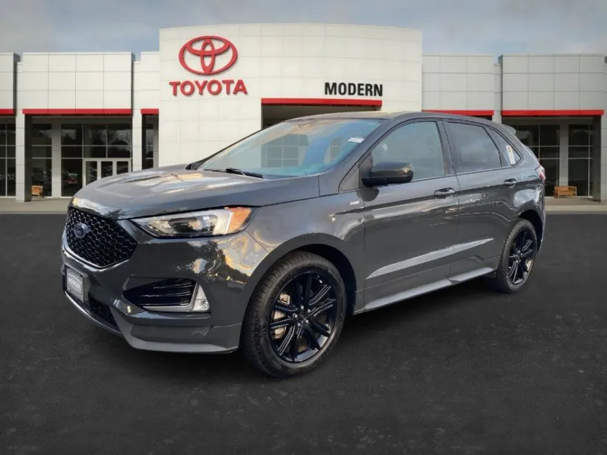 2021 Ford Edge ST-Line photo 1
