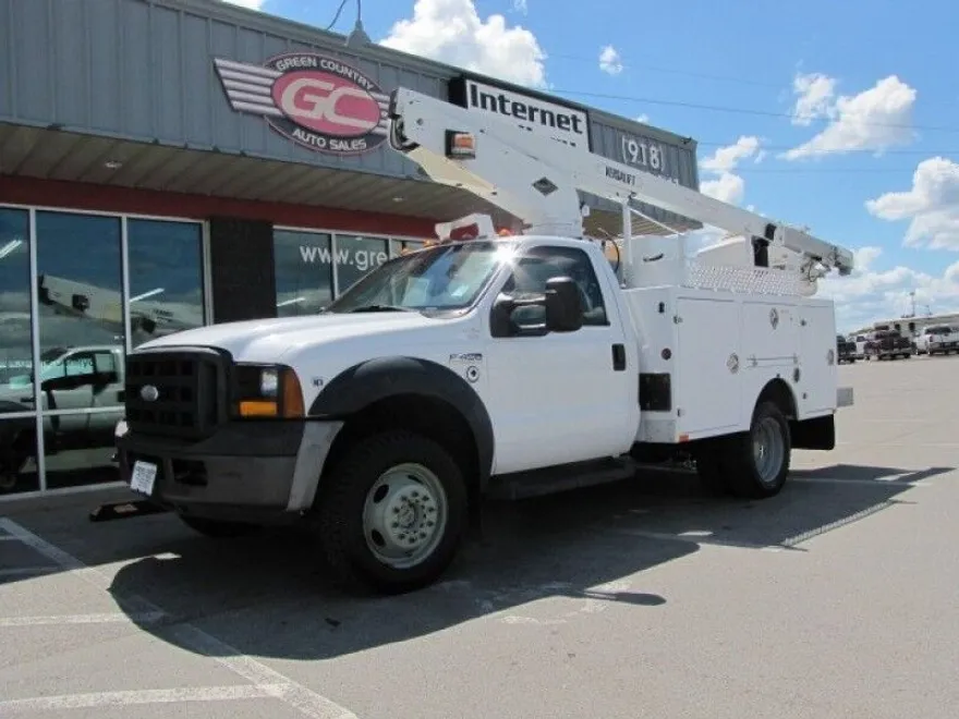 2007 Ford F-450 XL photo 1
