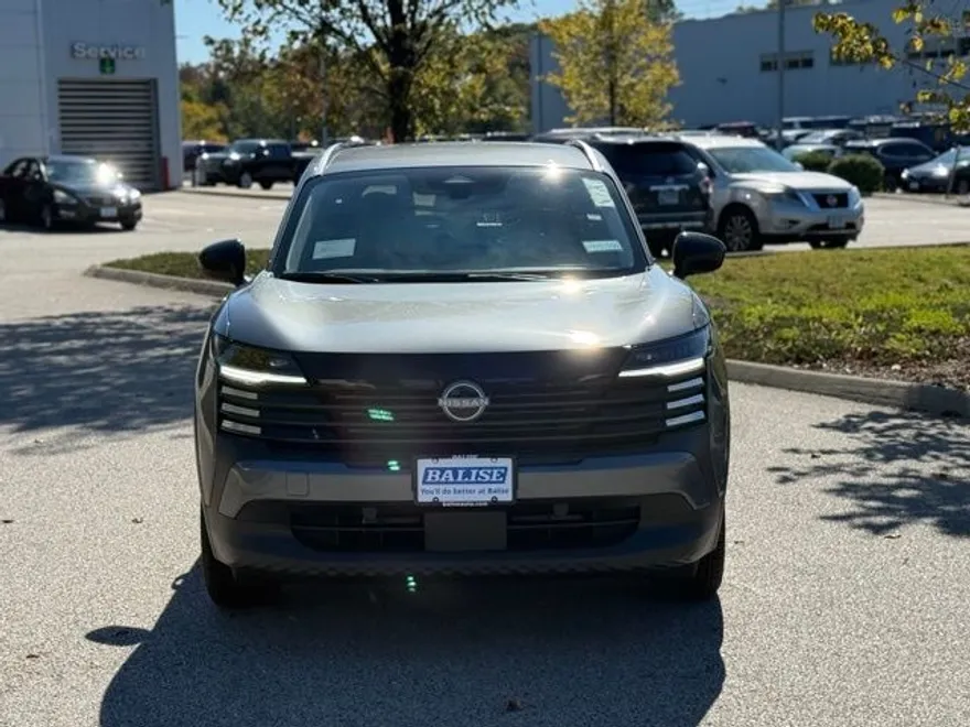 2026 Nissan Kicks SV photo 1