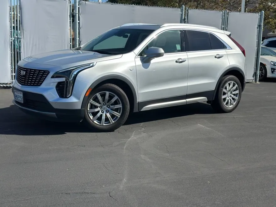2019 Cadillac XT4 Premium Luxury photo 1