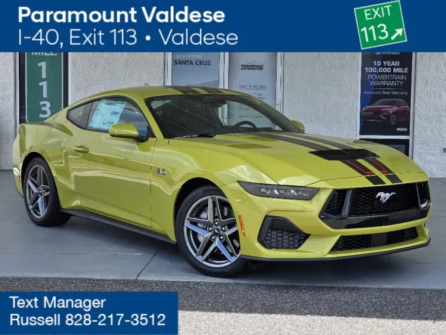 2025 Ford Mustang GT photo 1