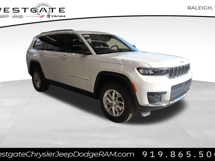 2025 Jeep Grand Cherokee Laredo photo 1