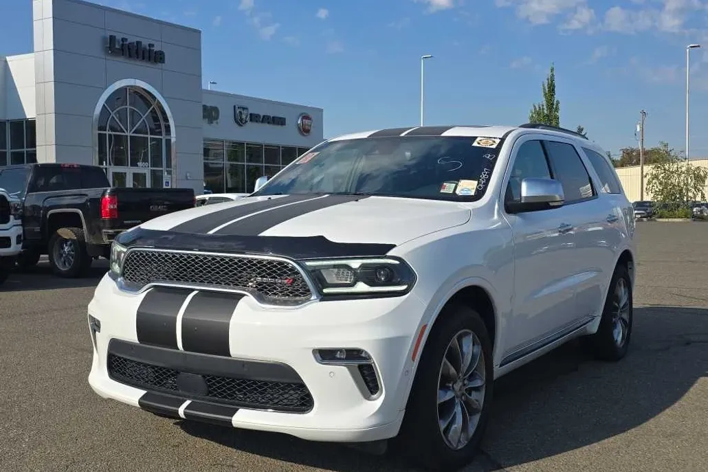 2022 Dodge Durango Citadel photo 1