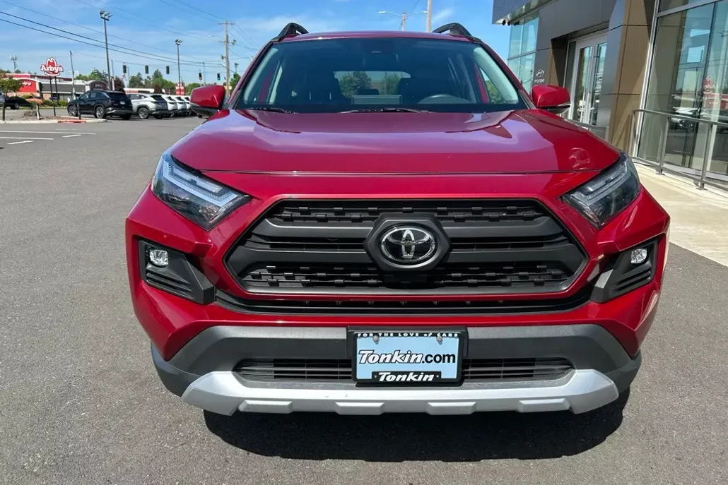 2022 Toyota RAV4 Adventure photo 1