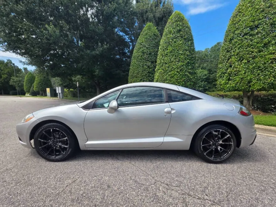 2012 Mitsubishi Eclipse GS photo 1
