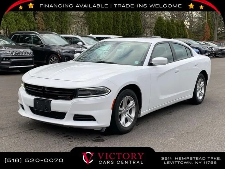 2021 Dodge Charger SXT photo 1