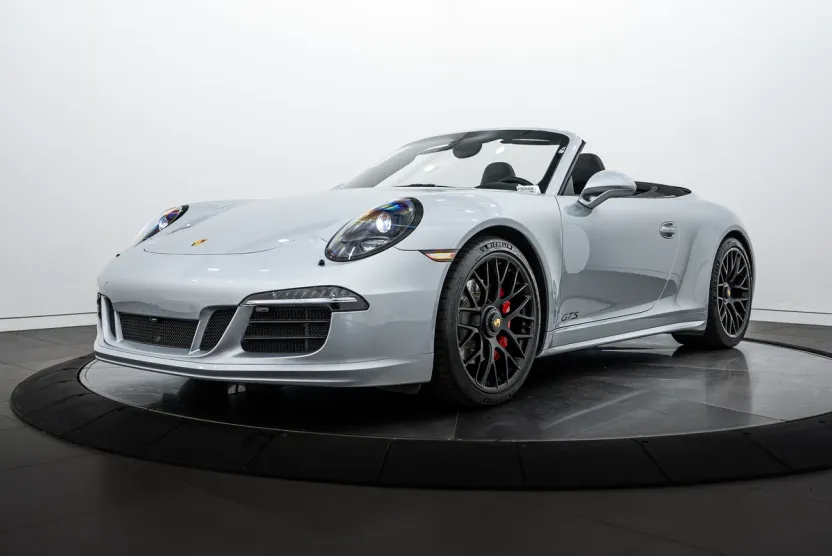 2015 Porsche 911 4 GTS photo 1