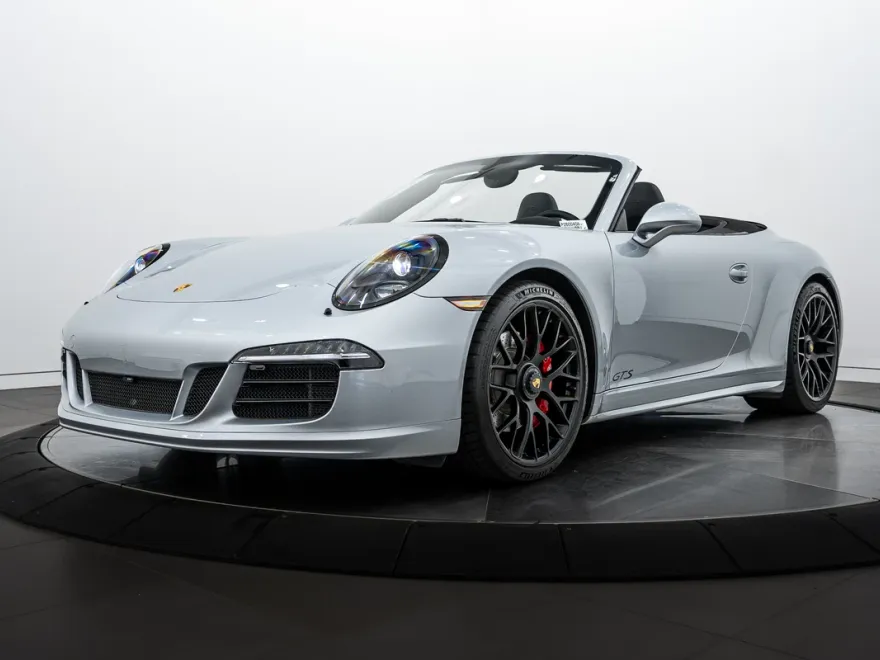2015 Porsche 911 4 GTS photo 1