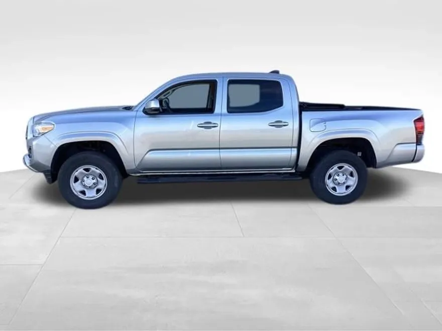 2022 Toyota Tacoma SR photo 1