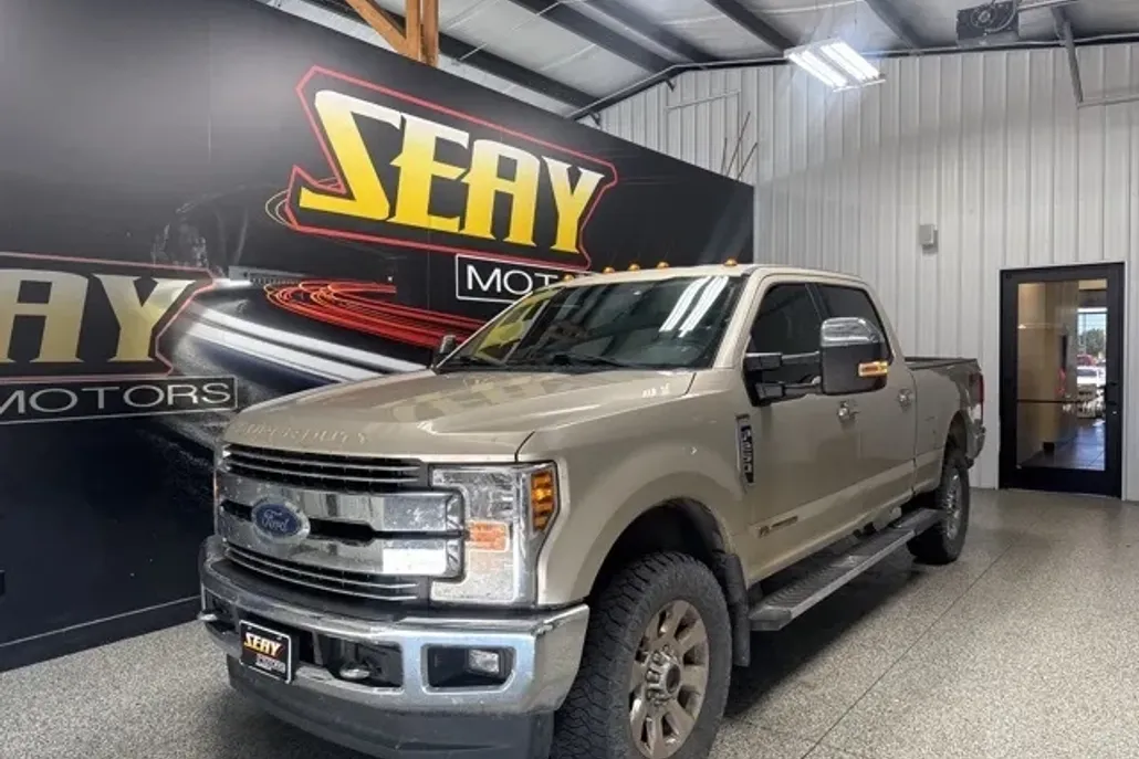 2018 Ford F-250 photo 1