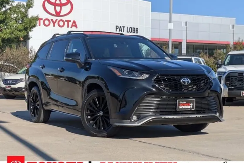 2023 Toyota Highlander XSE photo 1
