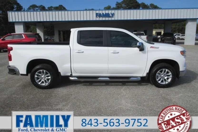 2026 Chevrolet Silverado 1500 LT photo 1