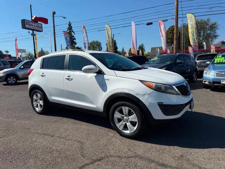 2011 Kia Sportage LX photo 1