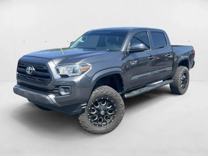 2017 Toyota Tacoma SR V6 photo 1