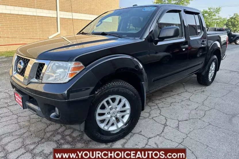 2016 Nissan Frontier SV photo 1