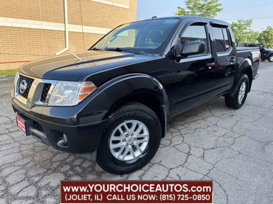 2016 Nissan Frontier SV photo 1