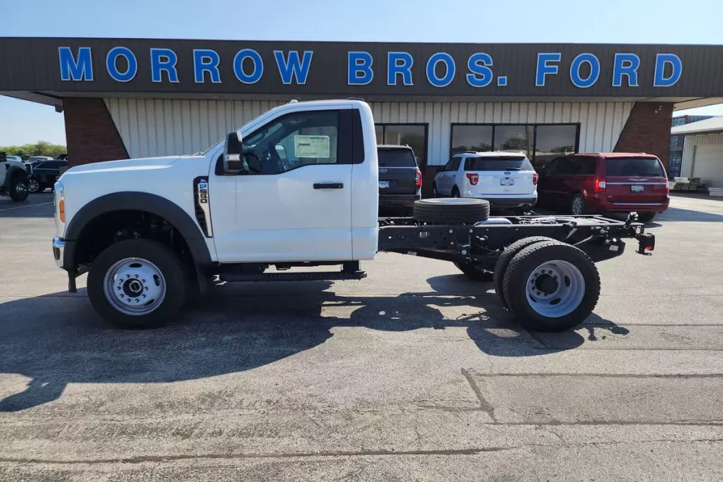 2024 Ford F-550 XL photo 1