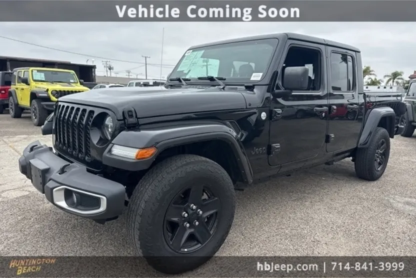 2021 Jeep Gladiator Sport photo 1
