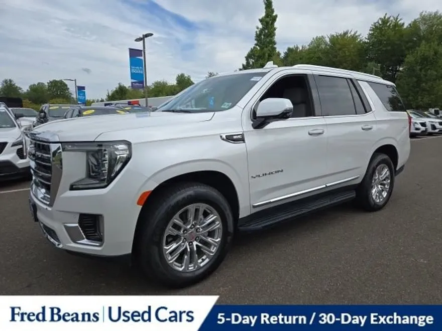 2021 Gmc Yukon SLT photo 1