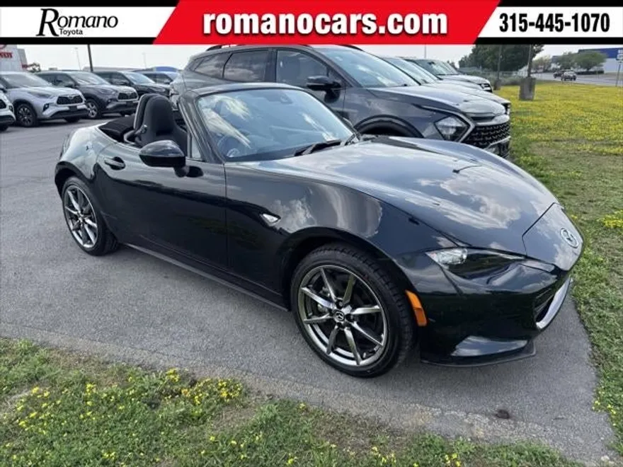 2023 Mazda MX-5 Miata Miata Grand Touring photo 1
