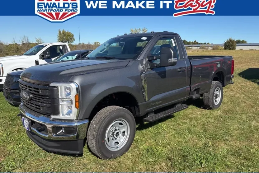 2026 Ford F-350 photo 1