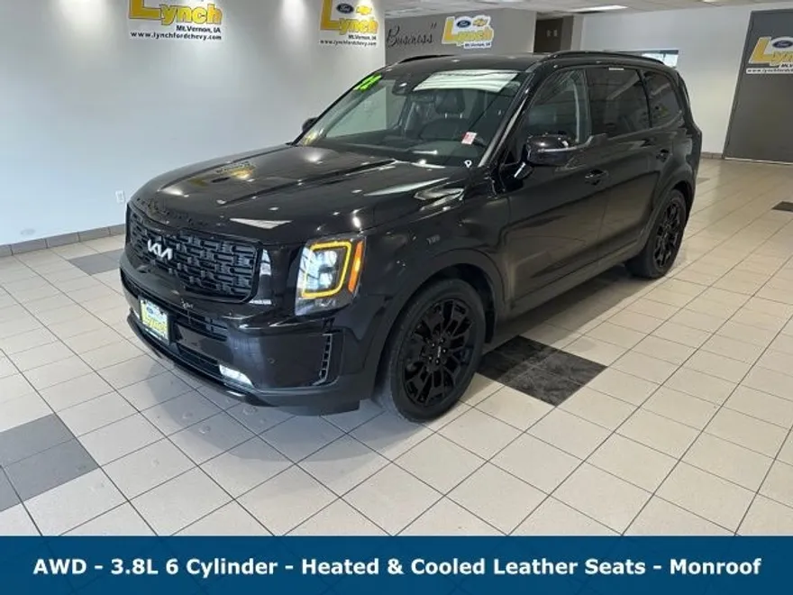 2022 Kia Telluride SX photo 1