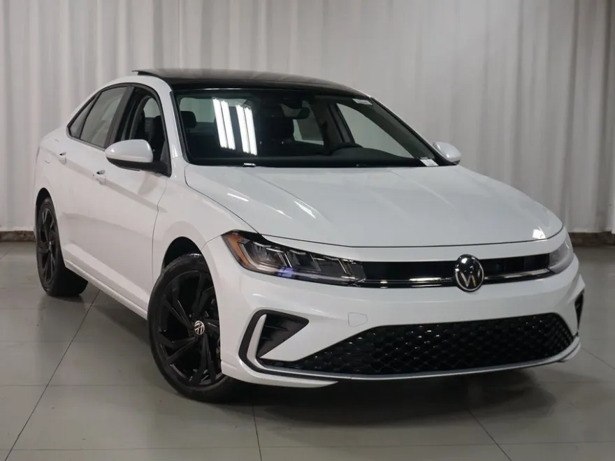 2025 Volkswagen Jetta 1.5T SE photo 1