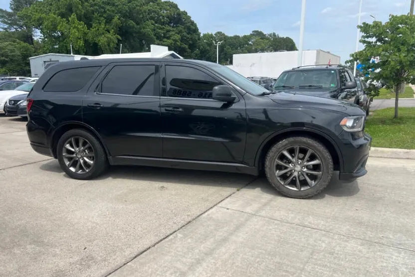 2015 Dodge Durango SXT photo 1