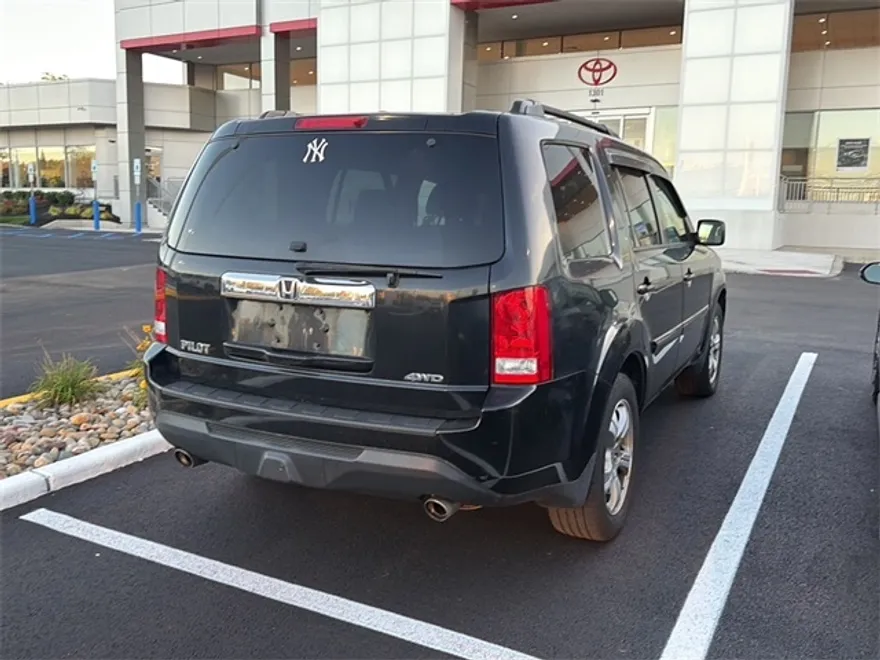 2014 Honda Pilot EX-L photo 1