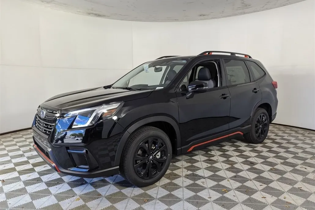 2024 Subaru Forester Sport photo 1