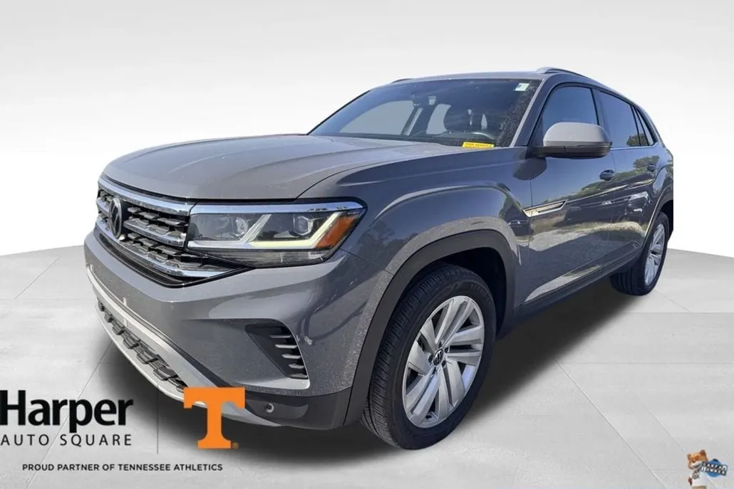 2022 Volkswagen Atlas Cross Sport V6 SE Technology photo 1