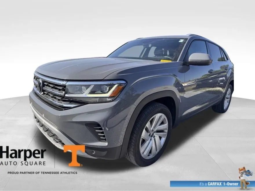 2022 Volkswagen Atlas Cross Sport V6 SE Technology photo 1