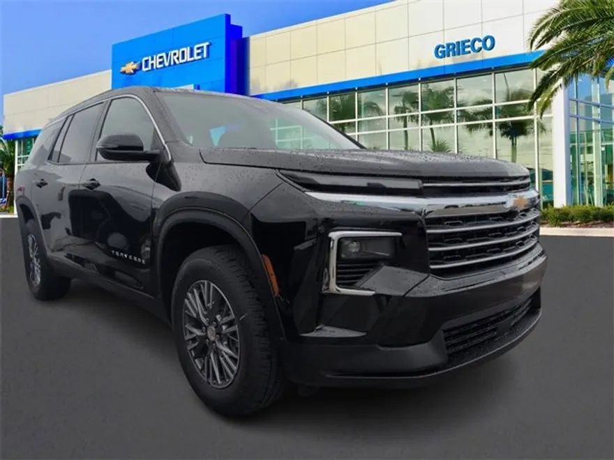 2026 Chevrolet Traverse photo 1