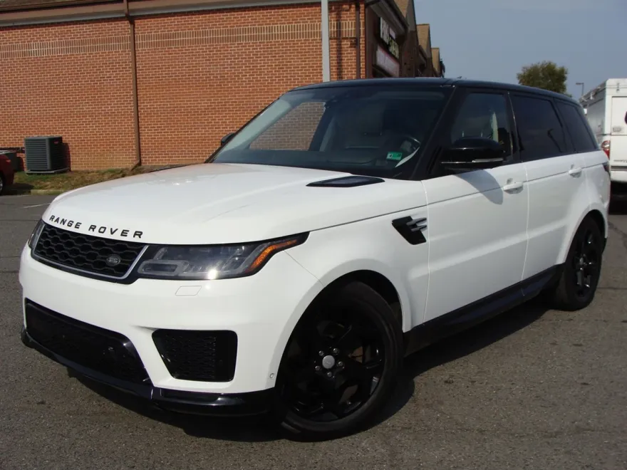 2018 Land Rover Range Rover Sport HSE photo 1