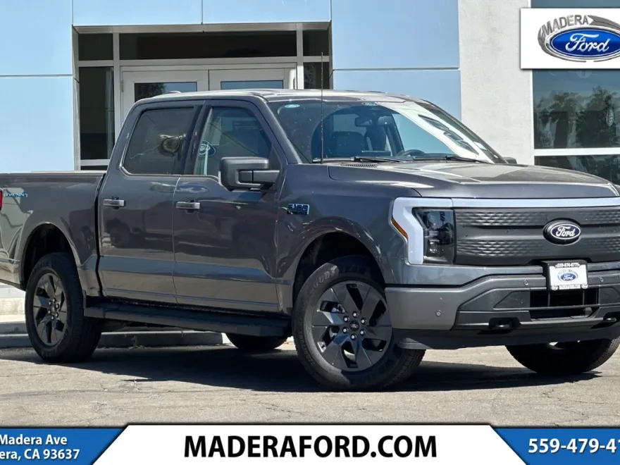 2025 Ford F-150 Lightning photo 1