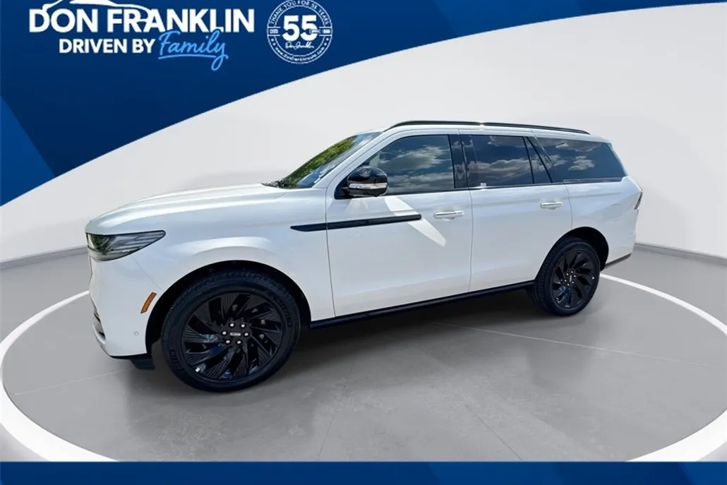2025 Lincoln Navigator Reserve photo 1