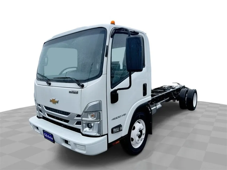 2025 Chevrolet Silverado 4500HD photo 1