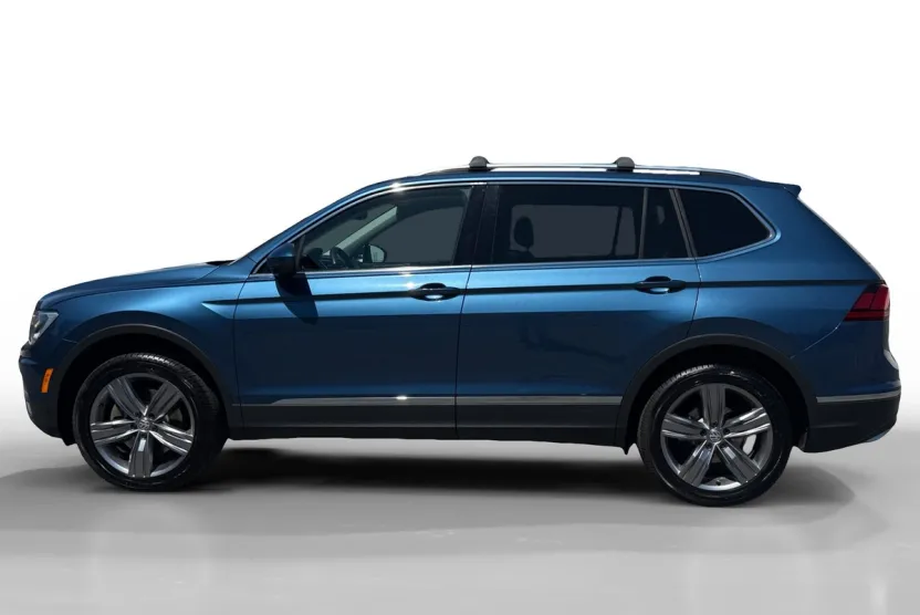 2020 Volkswagen Tiguan SEL photo 1