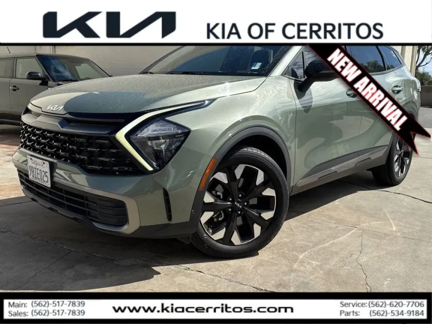 2023 Kia Sportage X-Line photo 1