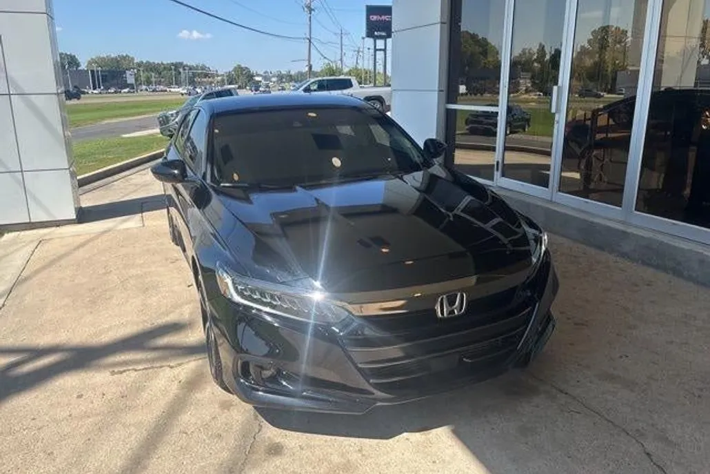 2022 Honda Accord Sport SE photo 1