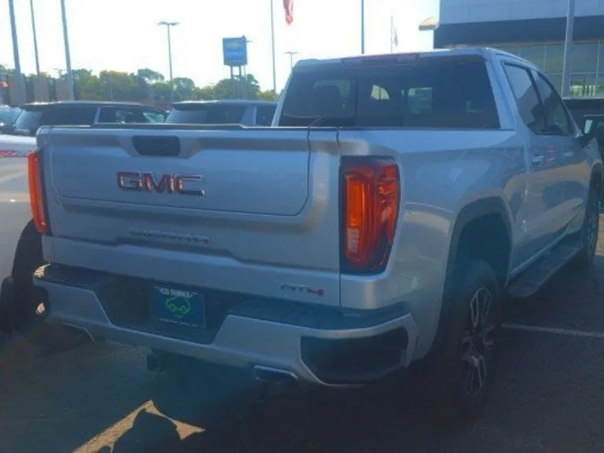 2022 Gmc Sierra 1500 AT4 photo 1